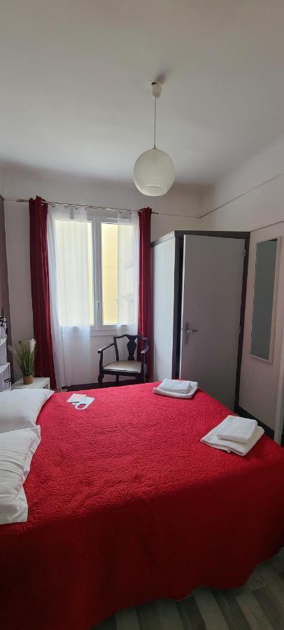 Hotel L'Etoile Ле-Гро-дю-Руа Экстерьер фото